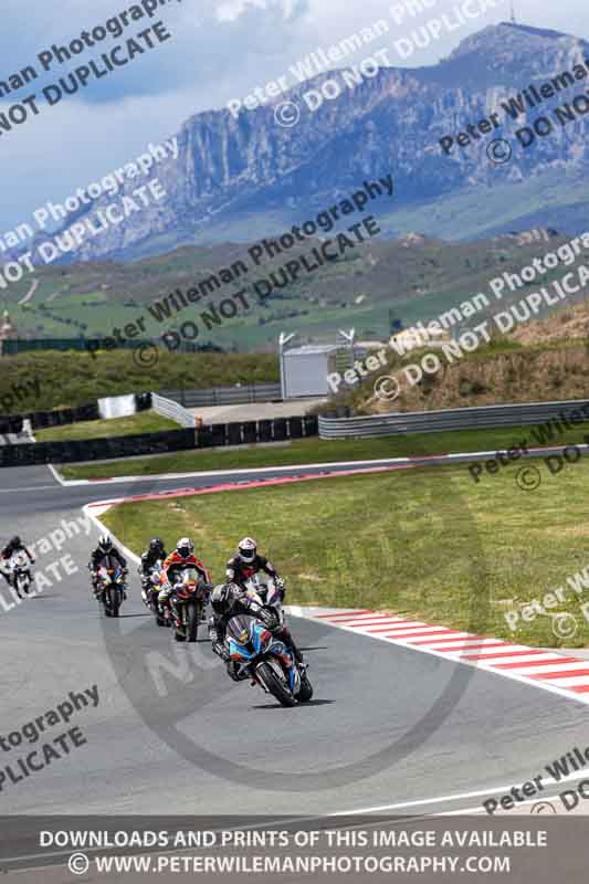 cadwell no limits trackday;cadwell park;cadwell park photographs;cadwell trackday photographs;enduro digital images;event digital images;eventdigitalimages;navarra;no limits trackdays;peter wileman photography;racing digital images;trackday digital images;trackday photos